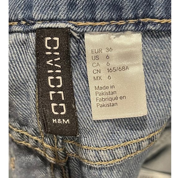 H&M Denim Mini Skirt - Picture 2 of 5